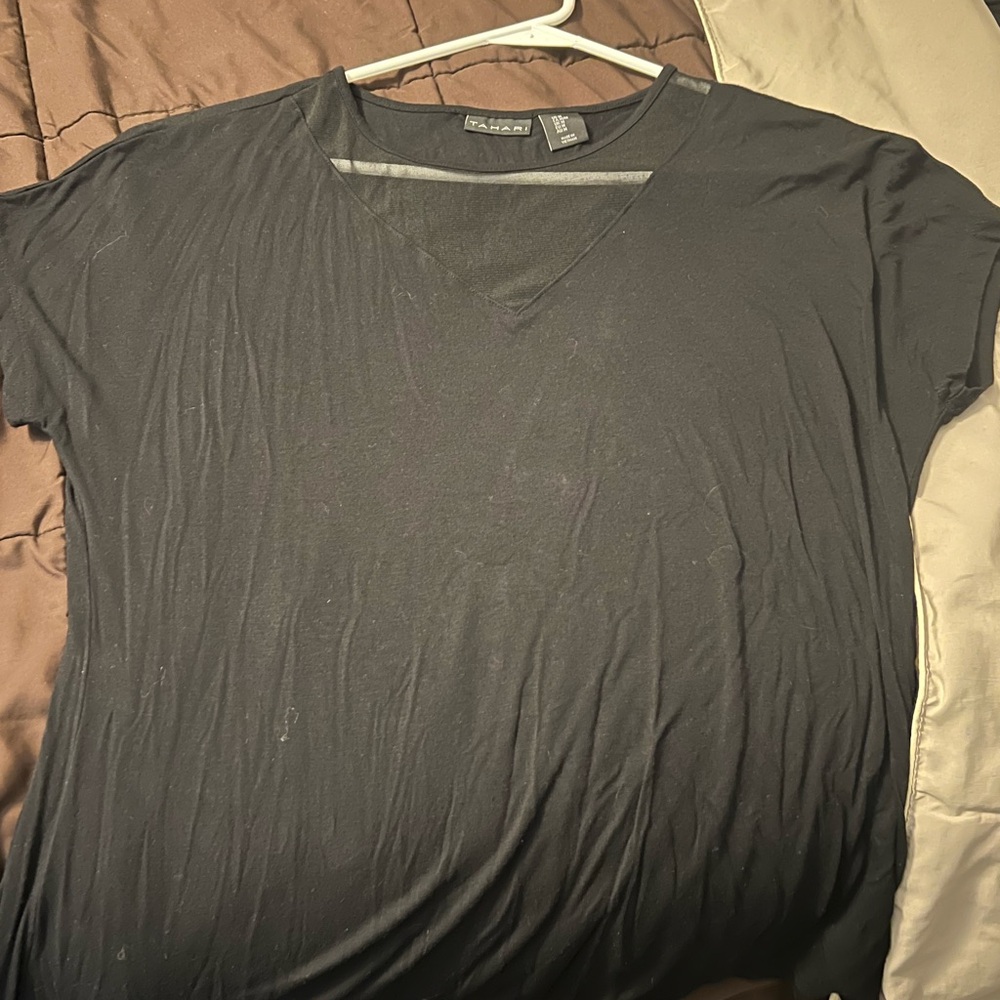 Tahari Black Short Sleeve women’s Tee